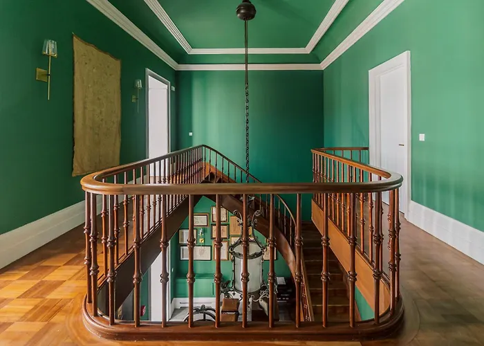 Solar Dos Cantos Botanic House & Garden