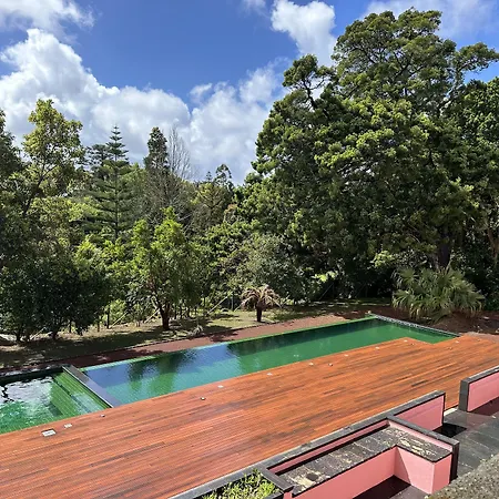 Pensionat Solar Dos Cantos Botanic House & Garden