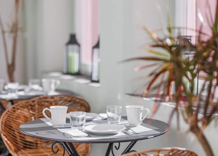 Gasthuis Solar Dos Cantos Botanic House & Garden 3*